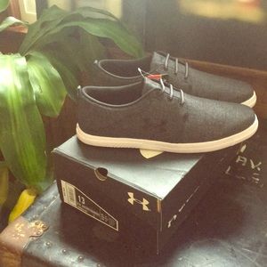 Under Armour Men’s Size 13 Street Encounter IV